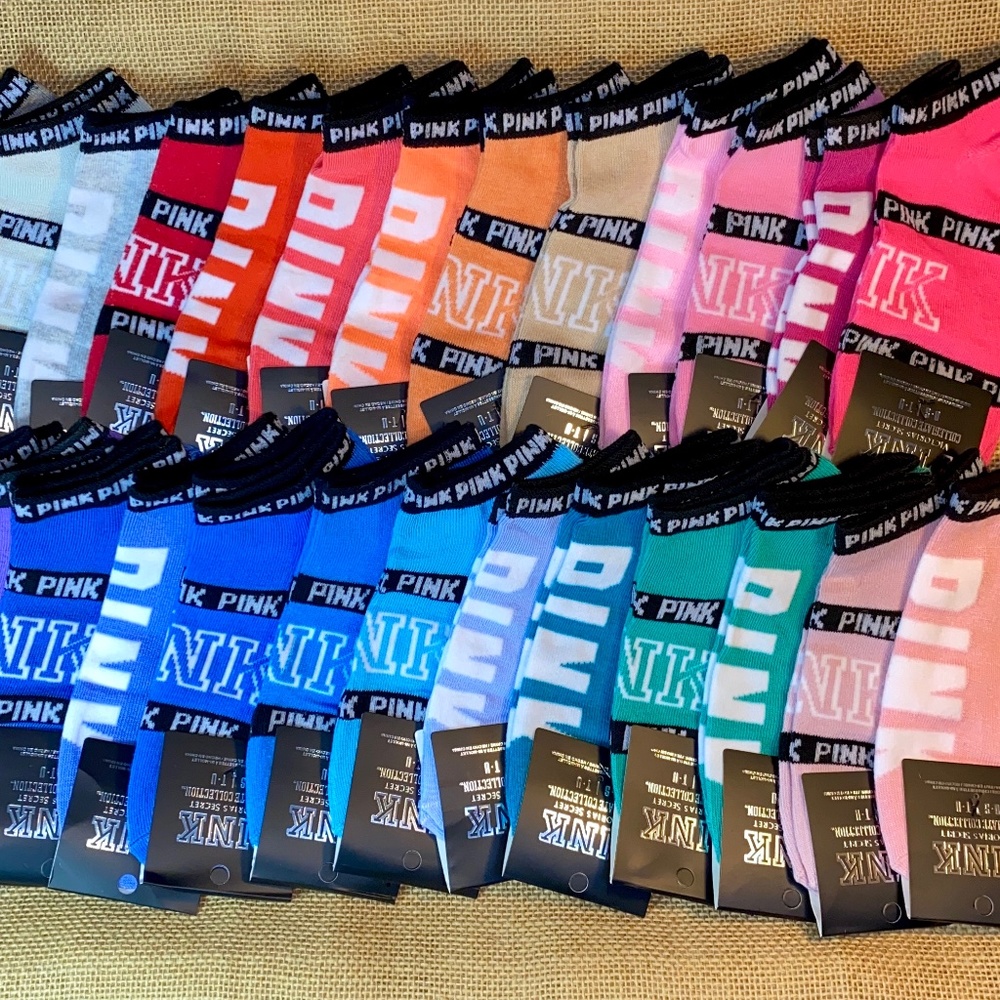 Random Color Lot x20 - VS PINK Logo Cotton Socks
